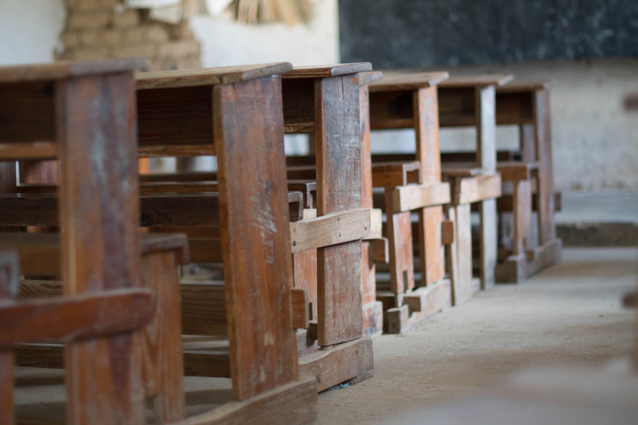 Why We Need School Sponsors desks